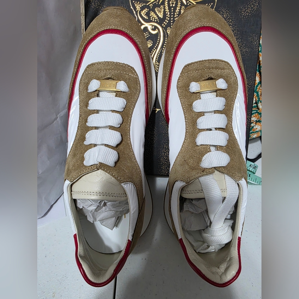 Stylish Women's Athletic Shoes in White and Tan